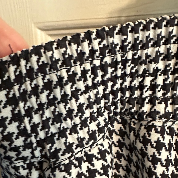 Jessica London Monochrome Checkered Women's Trousers - Picture 8 of 8
